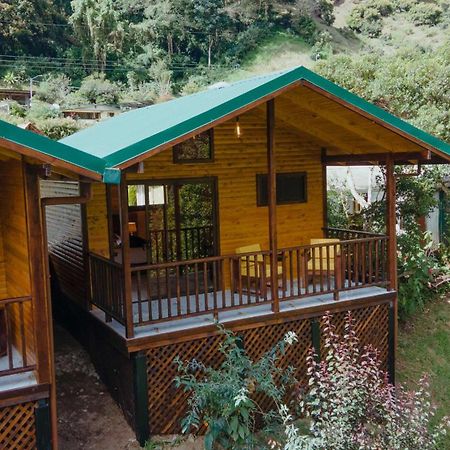 Cabinas El Quetzal San Gerardo de Dota Buitenkant foto