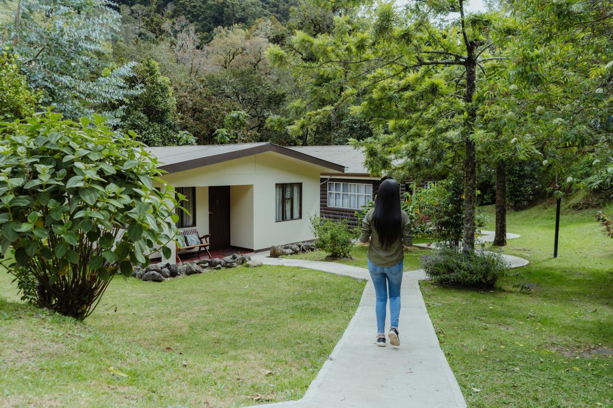 Cabinas El Quetzal San Gerardo de Dota Buitenkant foto